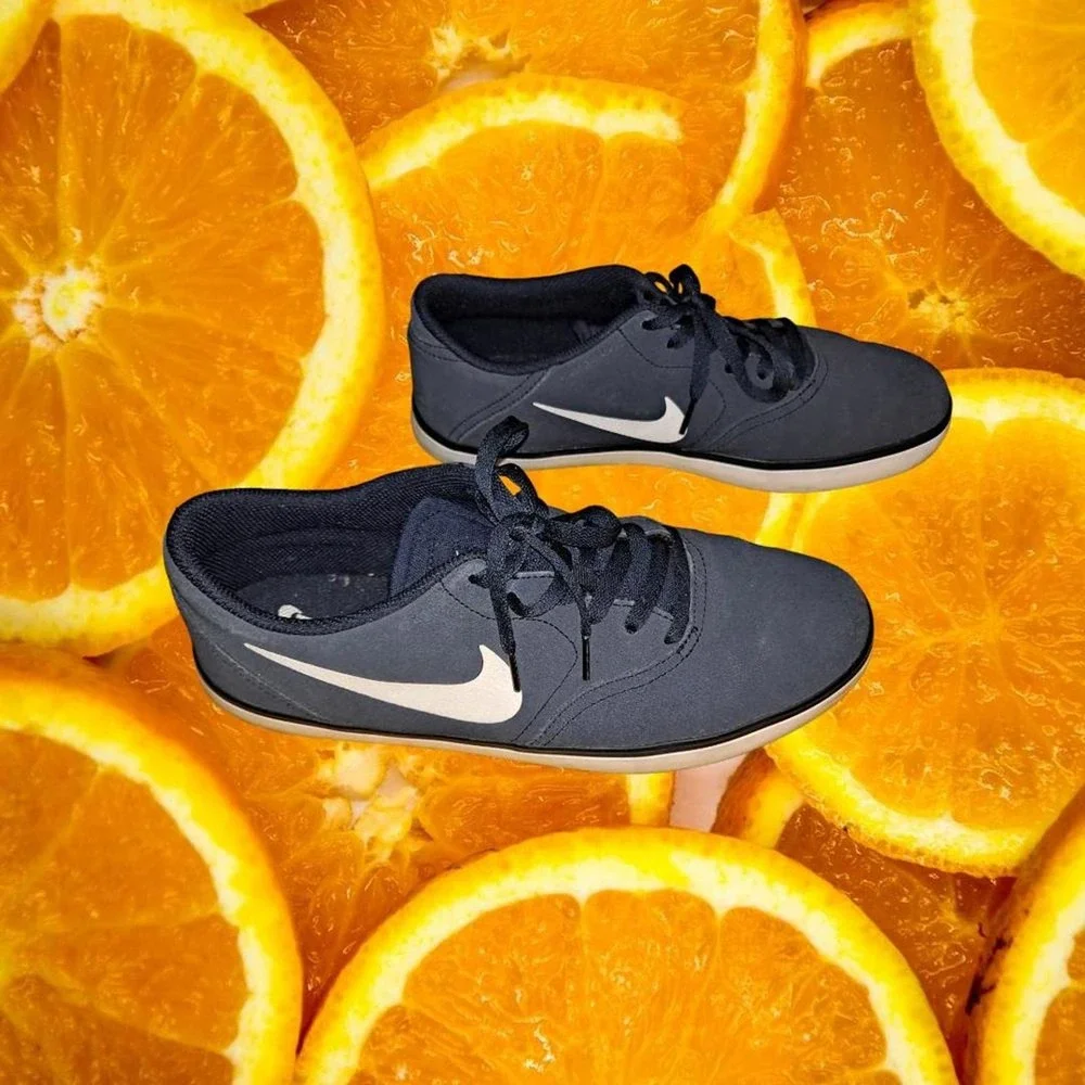 Nike Blue with‎ White Swoosh Sneakers Model 705265 Men's Size 10.5